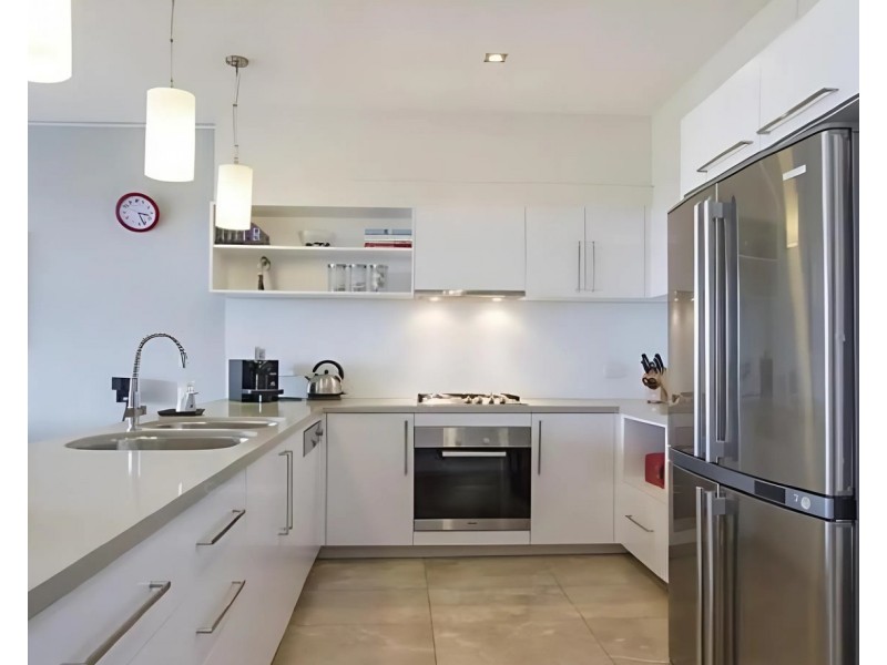 143/3 Pendraat Parade, Hope Island QLD 4212