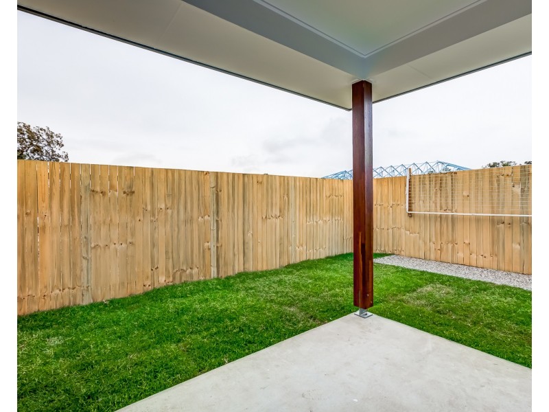 1/4 Wattle Street, Ormeau QLD 4208