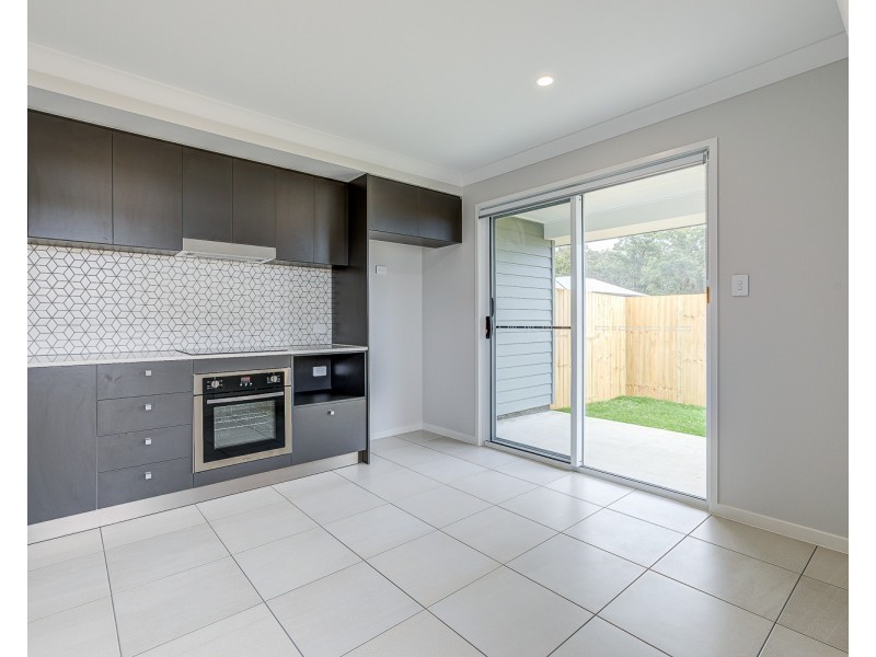1/4 Wattle Street, Ormeau QLD 4208