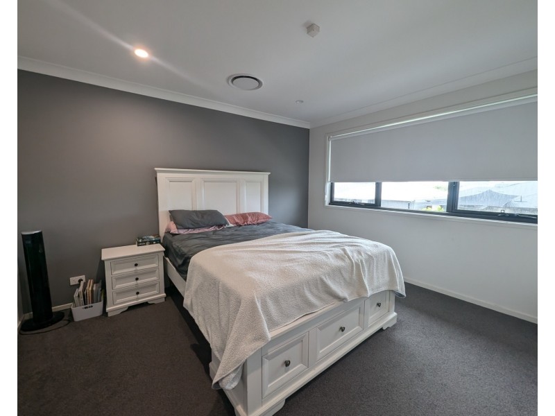 66 Great Sandy Circuit, Pimpama QLD 4209
