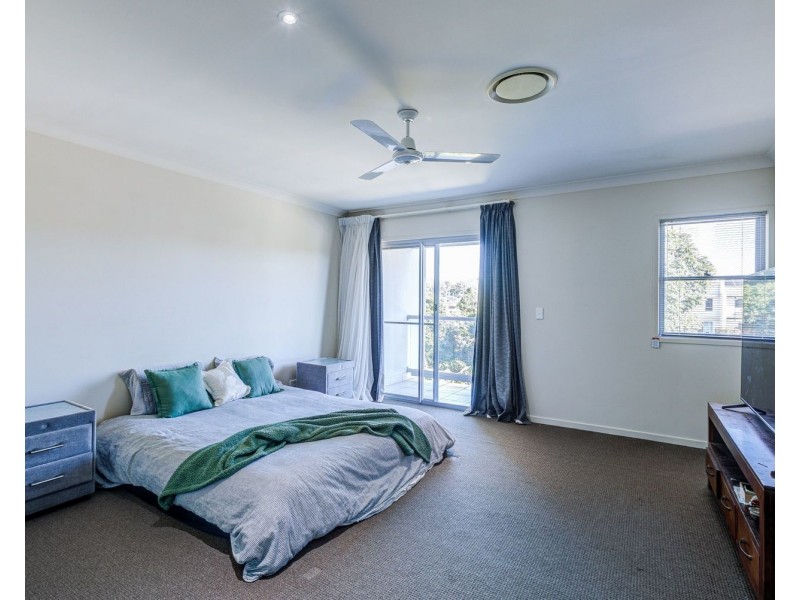 21 The Landings, Upper Coomera QLD 4209