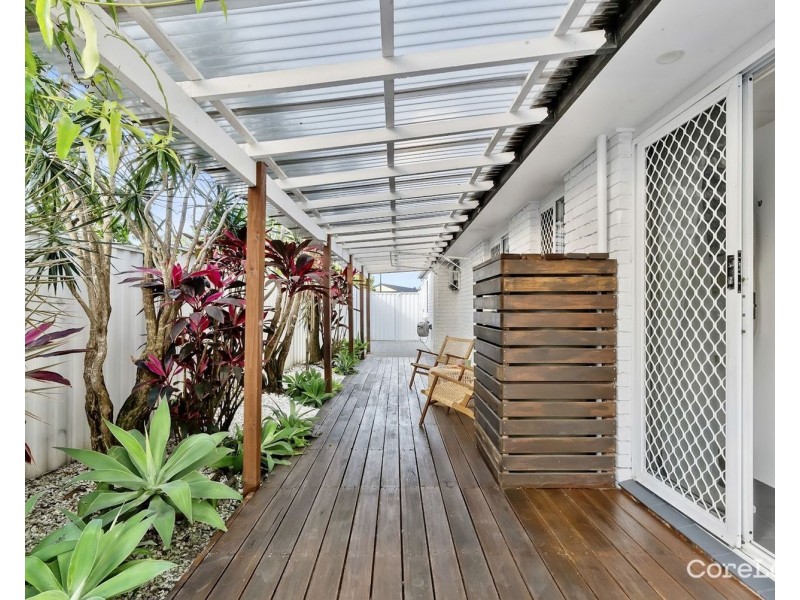 12 Balranald Court, Helensvale QLD 4212
