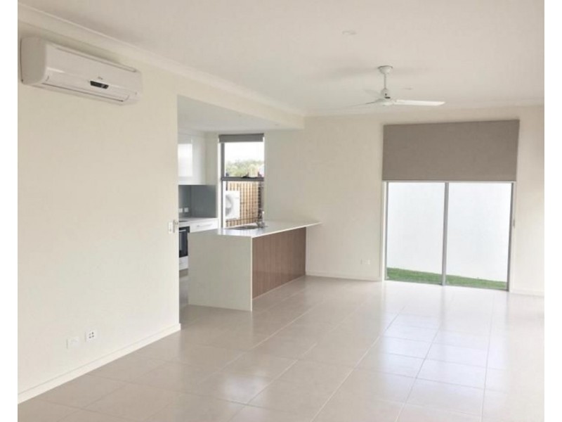 10/65-81 Broadwater Avenue, Hope Island QLD 4212