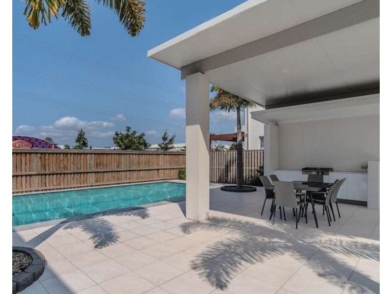 10/65-81 Broadwater Avenue, Hope Island QLD 4212