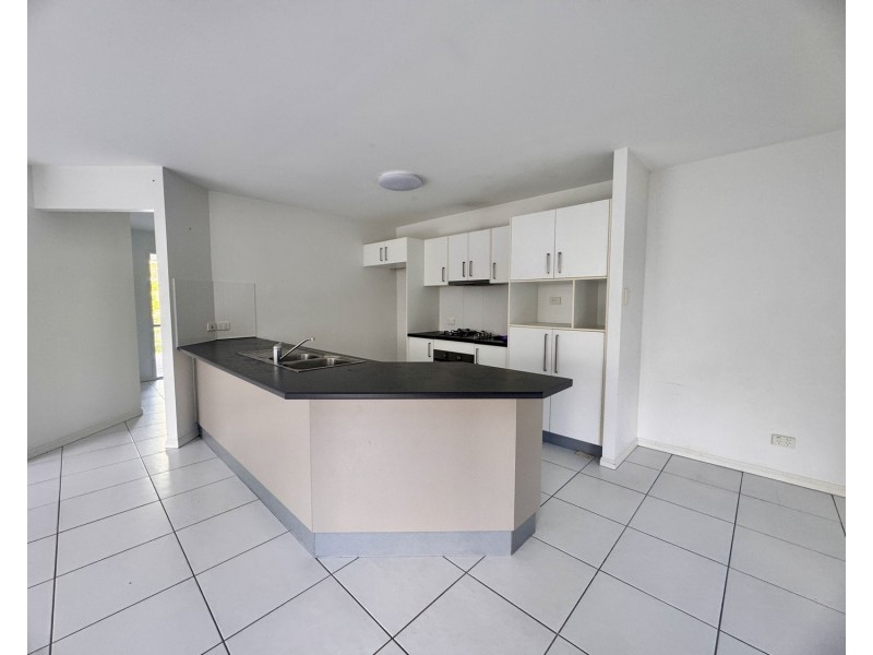 19 Saltwater Boulevard, Oxenford QLD 4210
