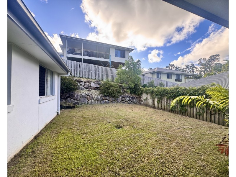 19 Saltwater Boulevard, Oxenford QLD 4210