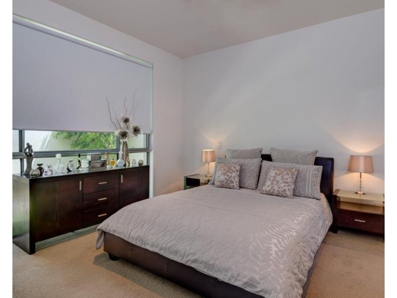 1/59 East Quay Drive, Biggera Waters QLD 4216