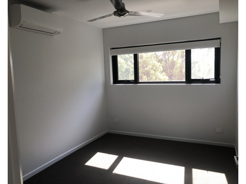 3306/4 Oaky Creek Road, Coomera QLD 4209