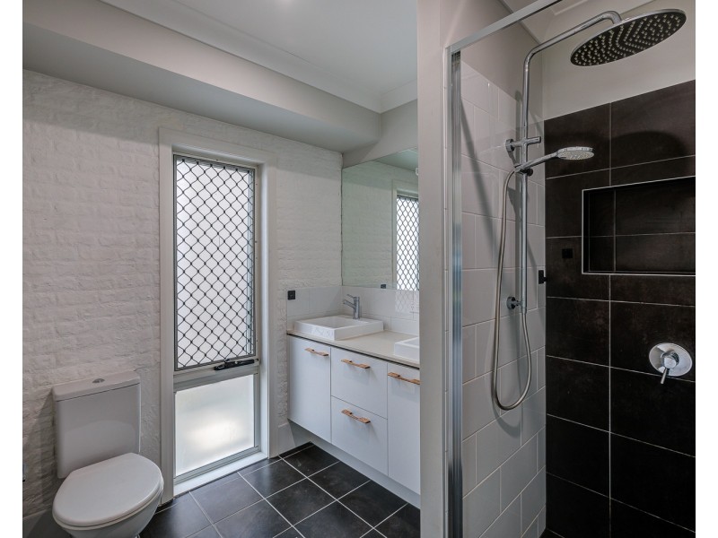 28 Feathertail Street, Bahrs Scrub QLD 4207