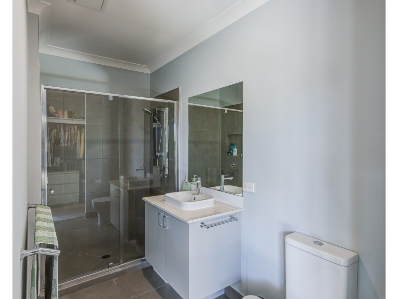 7 Diamantina Street, Holmview QLD 4207