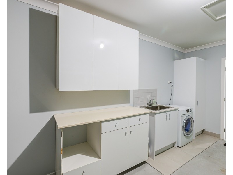 7 Diamantina Street, Holmview QLD 4207