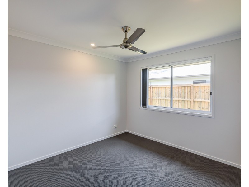 34 Edinburgh Crescent, Gleneagle QLD 4285