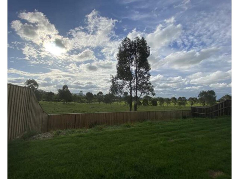 34 Edinburgh Crescent, Gleneagle QLD 4285