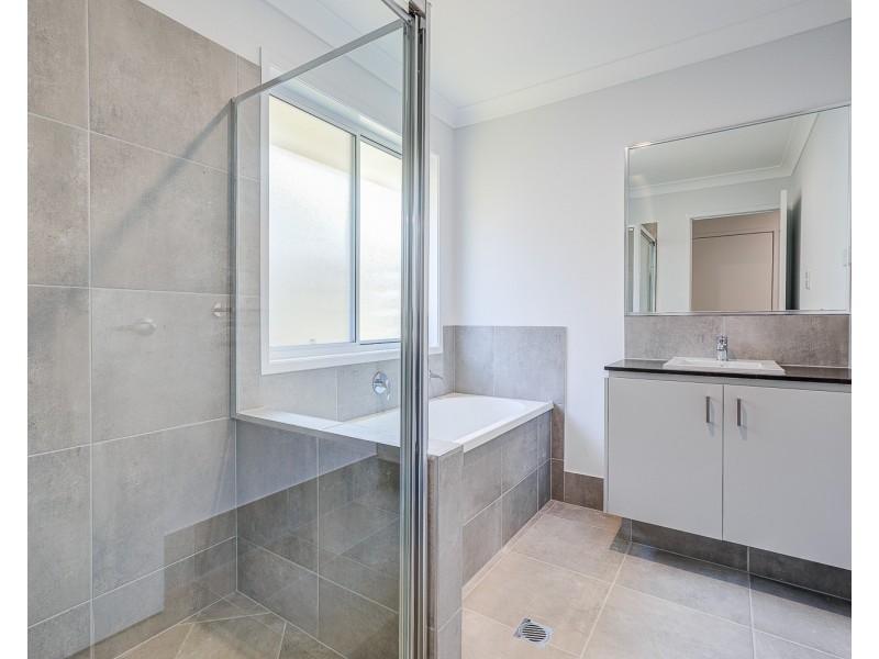 93 Aspen Circuit, Logan Reserve QLD 4133