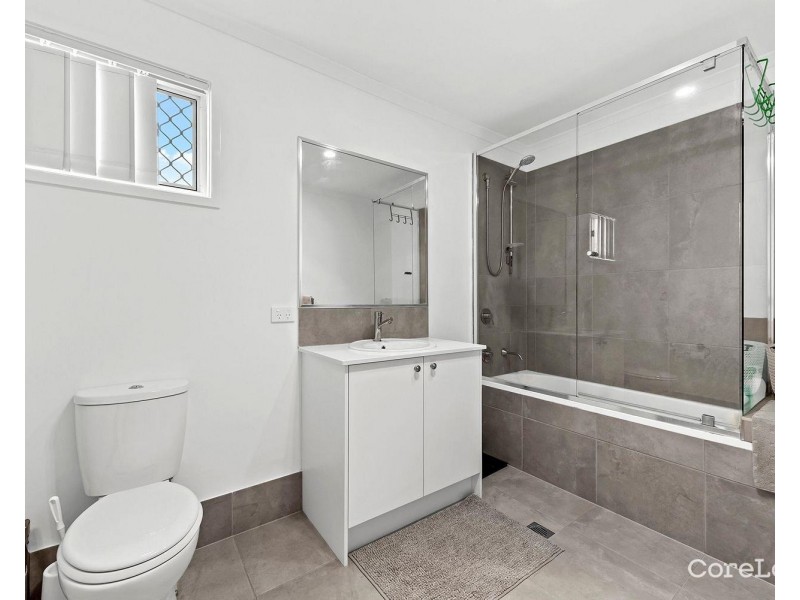 9B Sophora Road, Holmview QLD 4207