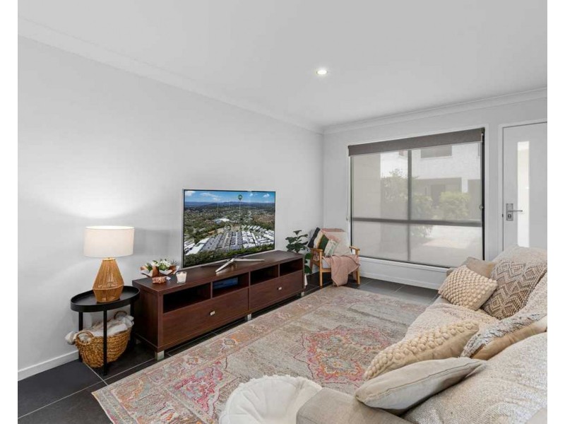 2/24 Careel Close, Helensvale QLD 4212