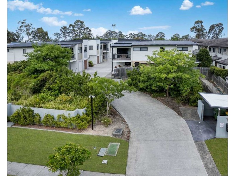 2/24 Careel Close, Helensvale QLD 4212