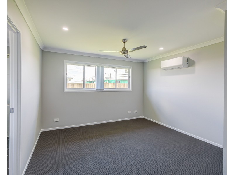 62 Outlook Boulevard, Gleneagle QLD 4285