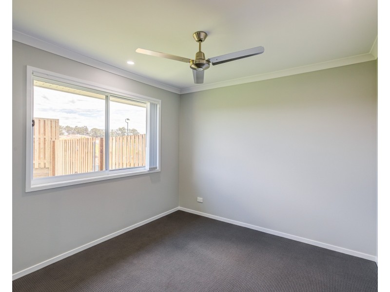 62 Outlook Boulevard, Gleneagle QLD 4285