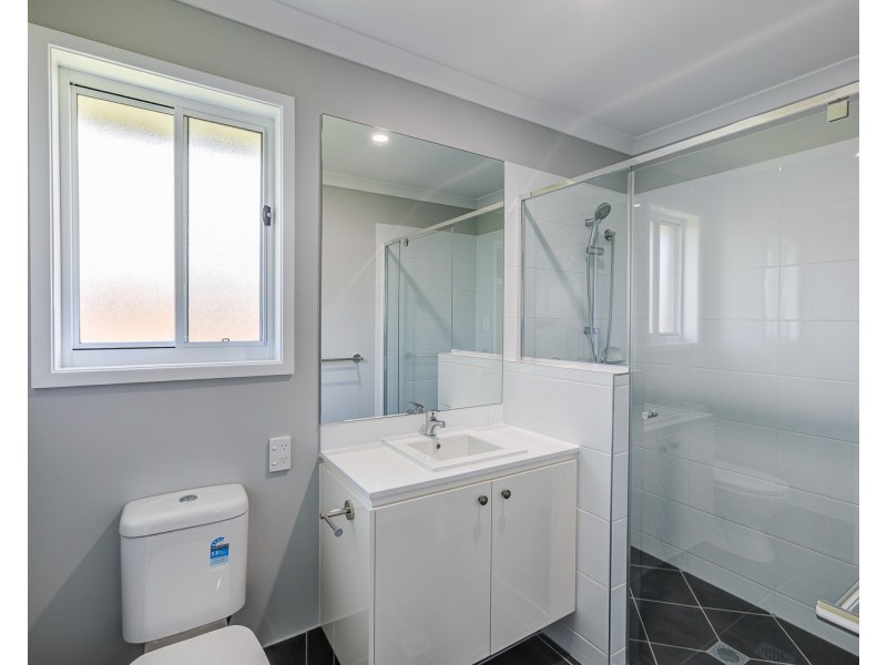 62 Outlook Boulevard, Gleneagle QLD 4285