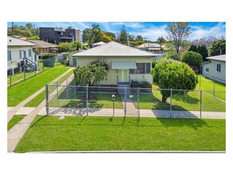 16 Muchow Street, Beenleigh QLD 4207