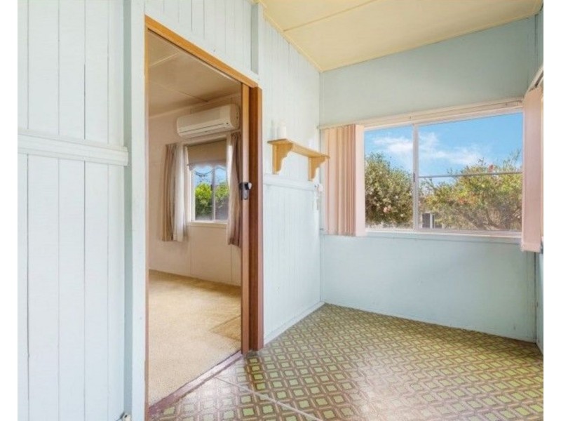 16 Muchow Street, Beenleigh QLD 4207