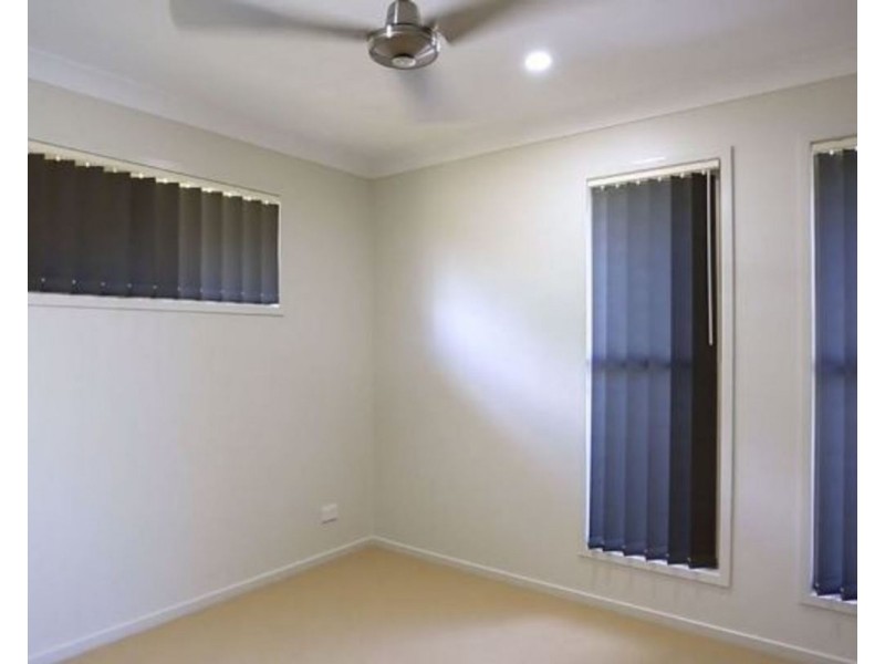 52 Dysart Drive, Holmview QLD 4207