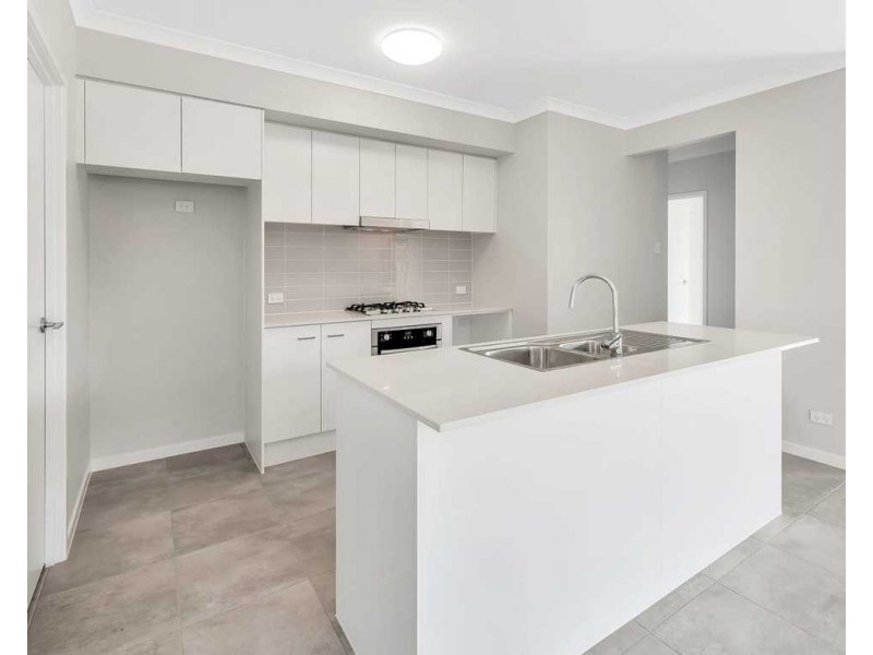 8 Conimbla Street, Pimpama QLD 4209
