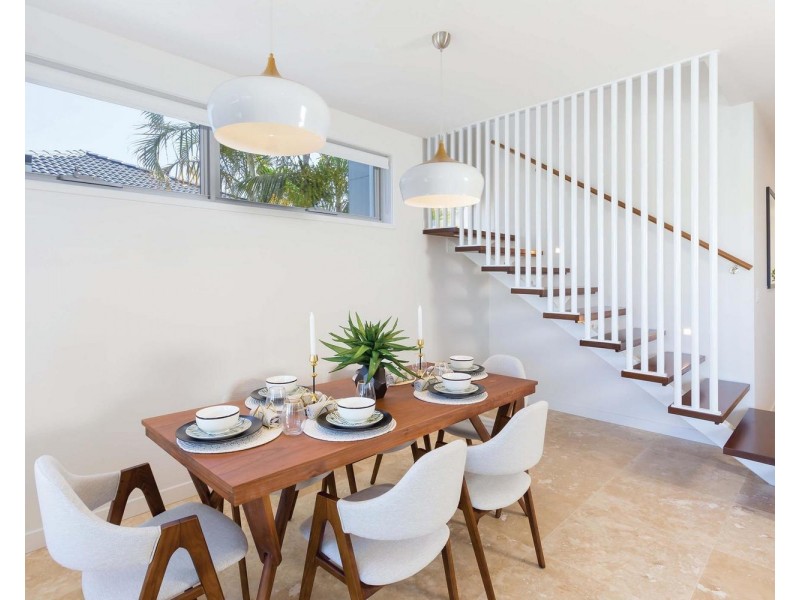 2/147 Racecourse Drive, Bundall QLD 4217