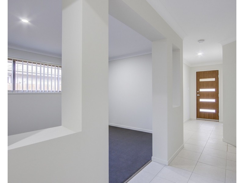 28 Marshall Circuit, Coomera QLD 4209
