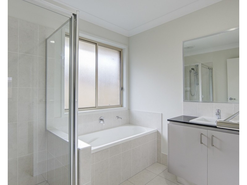 28 Marshall Circuit, Coomera QLD 4209