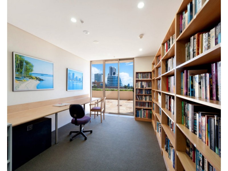 1201/50 Marine Parade, Southport QLD 4215