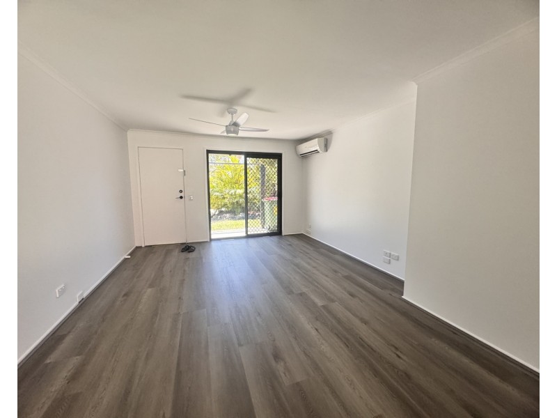 8/16-22 Hollywood Place, Oxenford QLD 4210