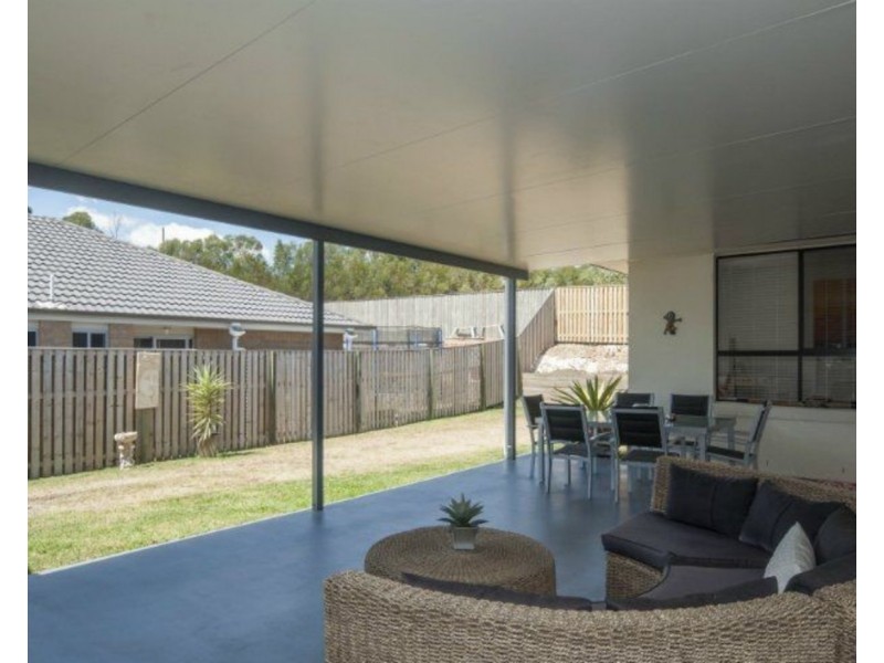 10 Treecreeper Crescent, Upper Coomera QLD 4209