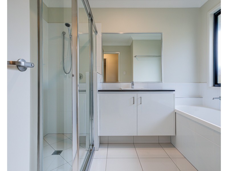 1/13 Seaford Street, Pimpama QLD 4209