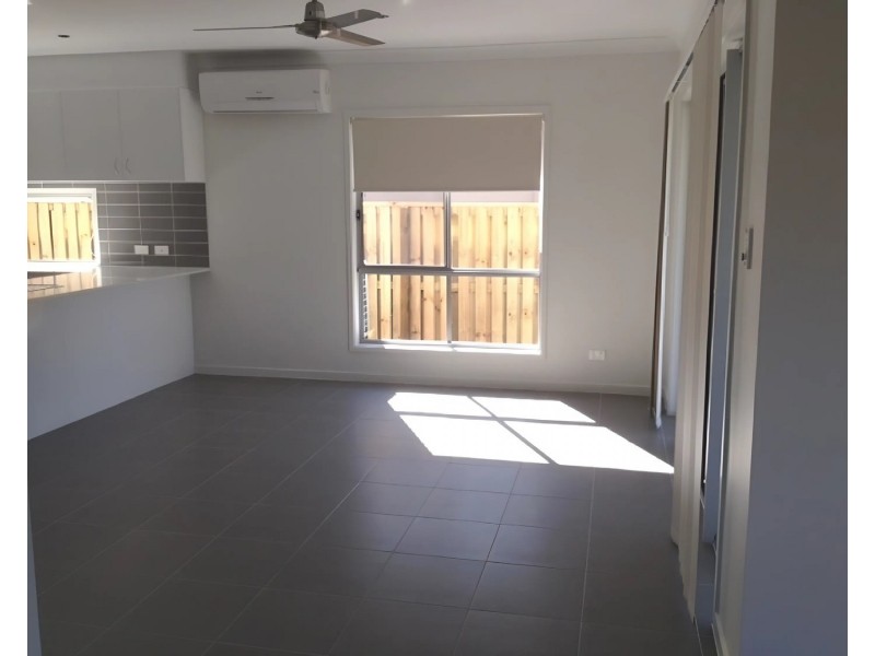 51 Ningaloo Drive, Pimpama QLD 4209