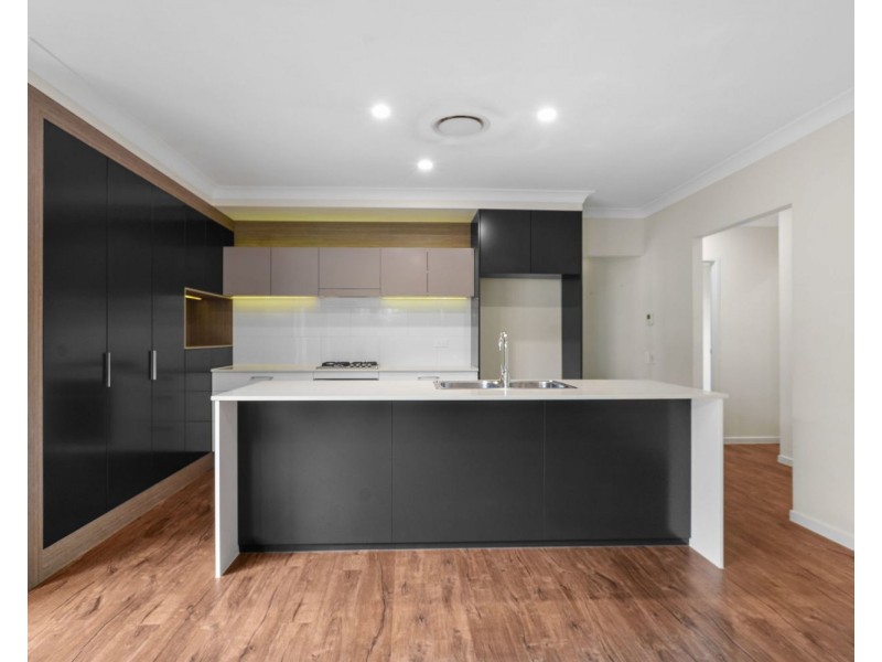 12 Woocoo Close, Pimpama QLD 4209