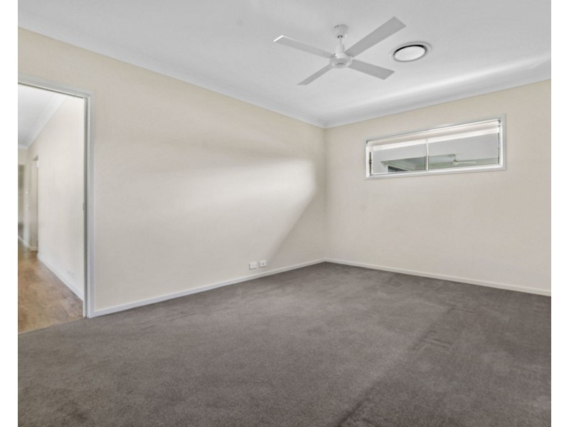 12 Woocoo Close, Pimpama QLD 4209