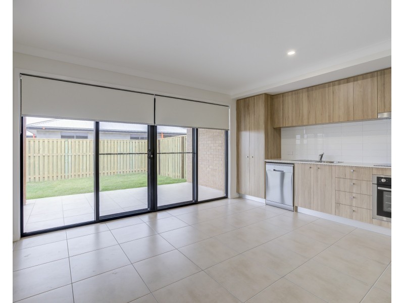 2/44 Richenda Street, Ormeau Hills QLD 4208