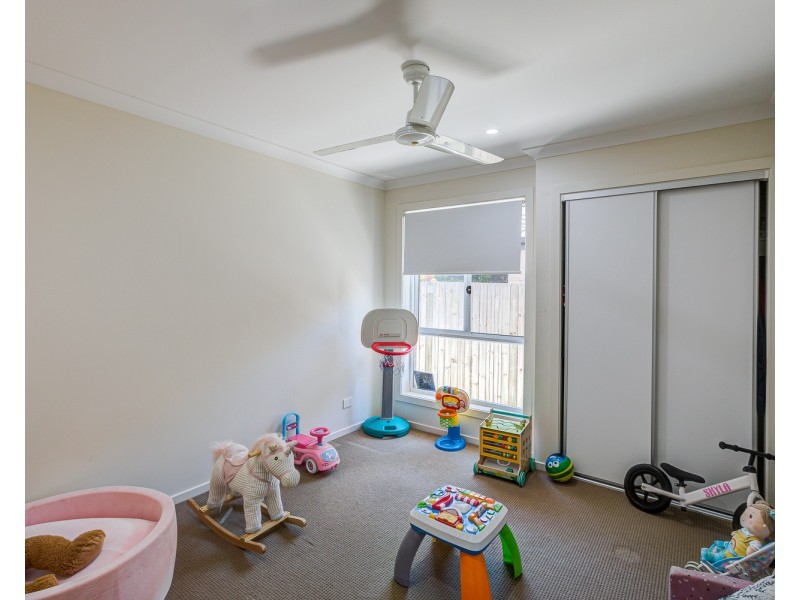2/6 Scobie Street, Willow Vale QLD 4209