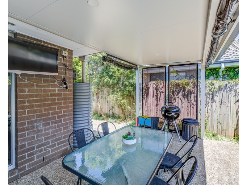 2/6 Scobie Street, Willow Vale QLD 4209