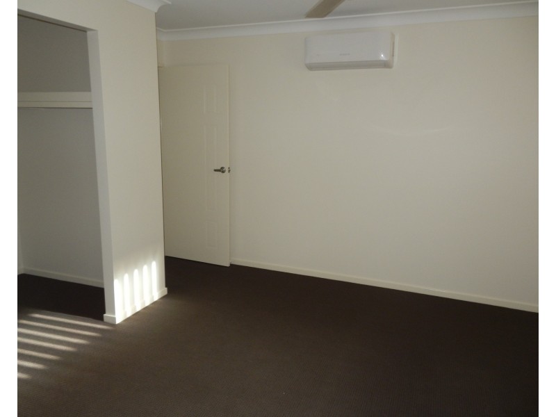 9 Cottrell Drive, Pimpama QLD 4209