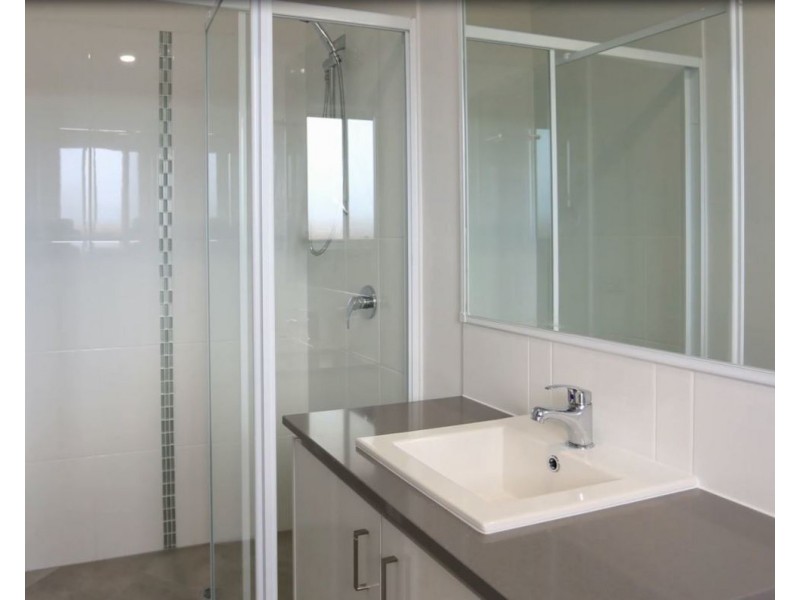 16 Zhang Street, Holmview QLD 4207