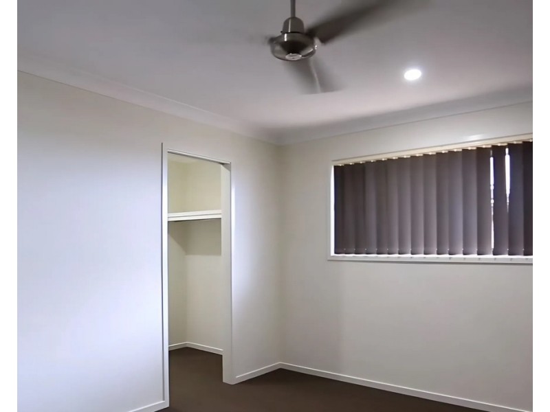 30 Woodrose Circuit, Pimpama QLD 4209