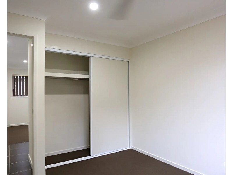 30 Woodrose Circuit, Pimpama QLD 4209