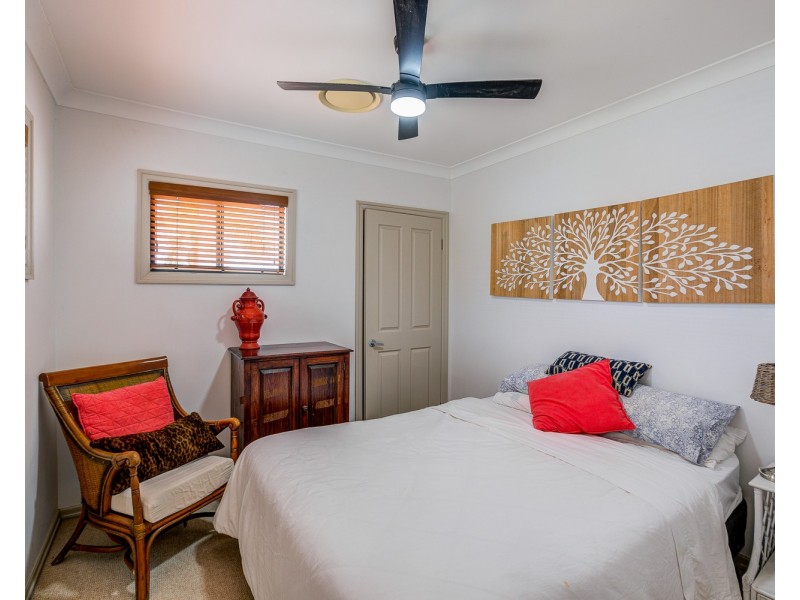 42 Shinnecock Close, Hope Island QLD 4212