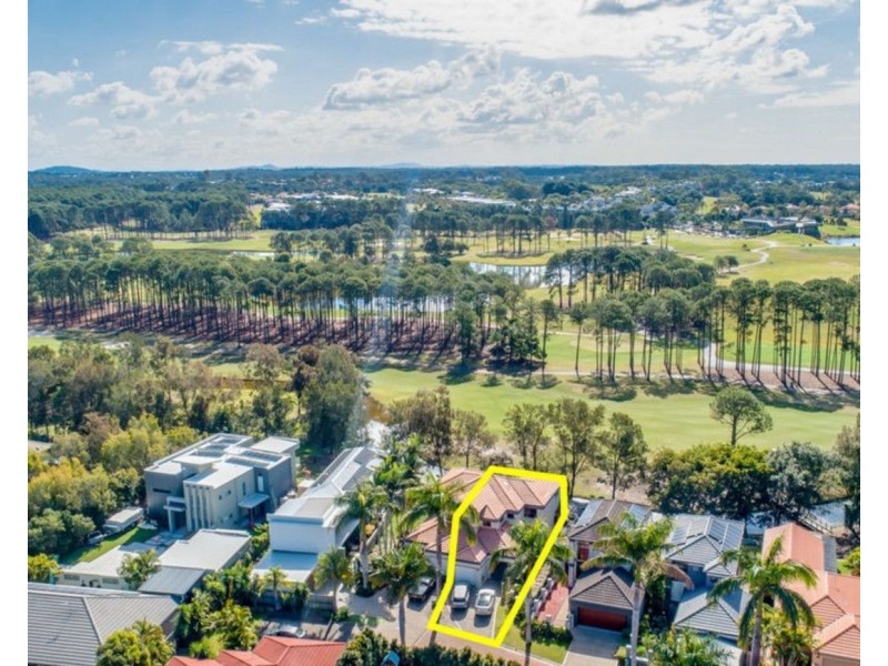 42 Shinnecock Close, Hope Island QLD 4212
