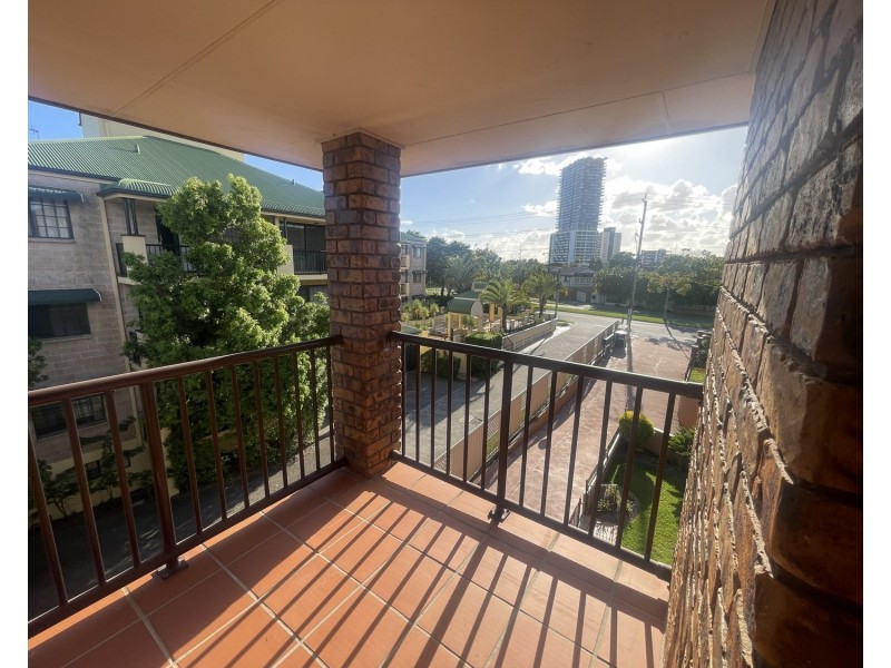12/146 High Street, Southport QLD 4215
