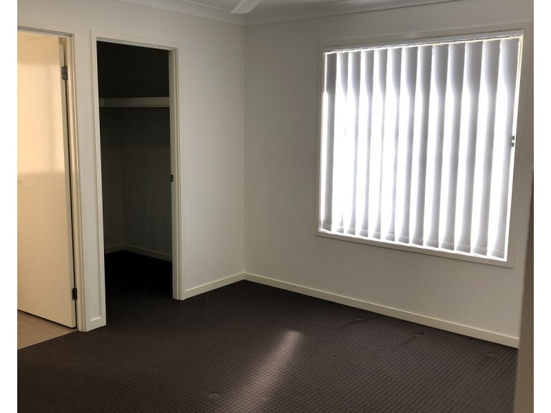 11 Graham Street, Pimpama QLD 4209