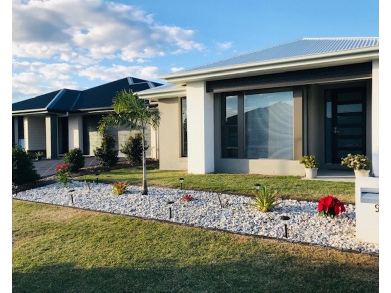 9 Kumbatine Street, Pimpama QLD 4209